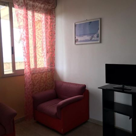 90Ss Apartament Lägenhet Reggio di Calabria Exteriör bild